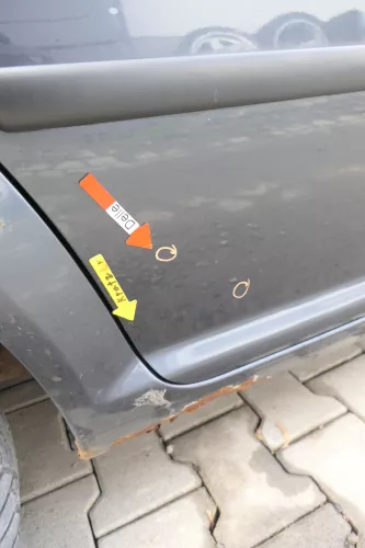 VW Golf 4 Bora Tür hinten rechts nur Kombi /Variant grau LC7V ohne Anbauteile (165029)