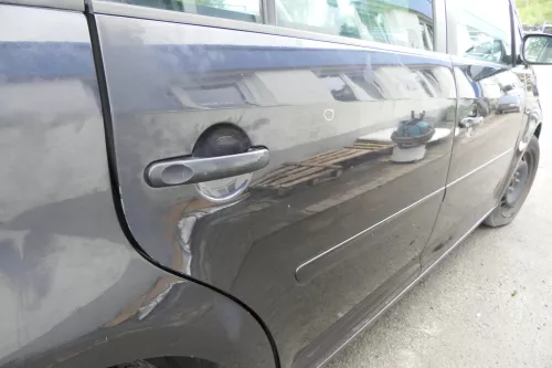 VW Touran 1T 1T3 Tür hinten rechts schwarz LC9Z (165049)