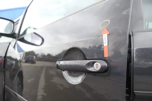 VW Touran 1T 1T3 Tür vorne links Fahrertür schwarz LC9Z OHNE Anbauteile Cross (165050)