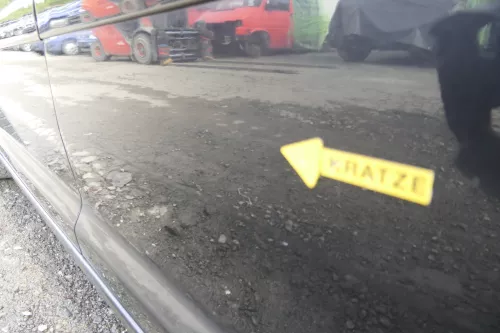 VW Touran 1T 1T3 Tür hinten links schwarz LC9Z Cross (165051)