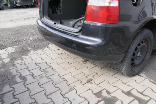VW Touran 1T Stoßstange hinten Heckstoßstange Stoßfänger schwarz LC9Z (165053)