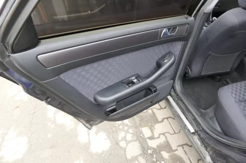 4x A6 4B Türverkleidung Verkleidung Tür vorne hinten links rechts onyx (165080)