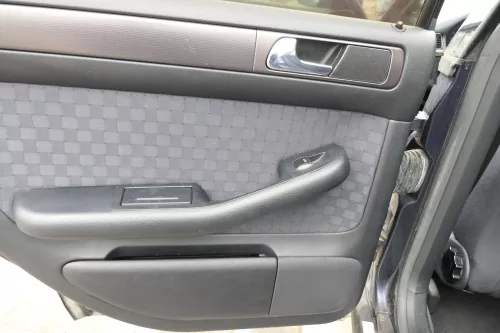 4x A6 4B Türverkleidung Verkleidung Tür vorne hinten links rechts onyx (165080)