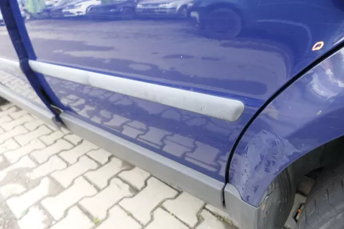 VW Passat 3B 3BG Limousine Tür hinten links blau LA5E - ohne ANbauteile (165233)