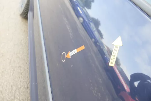 VW Golf 4 Tür vorne links Fahrertür 2/3-Türer blau LA5G ohneAnbauteile (165256)