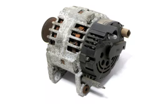 VW Golf 4 A3 8L Lichtmaschine Generator 030903023h 70A Benziner ab Ende Bj1999 (165269)