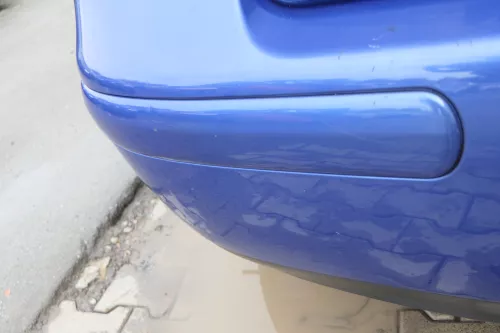 VW Golf 4 Limousine Stoßstange hinten Heckstoßstange Stoßfänger blau LW5Y (165324)