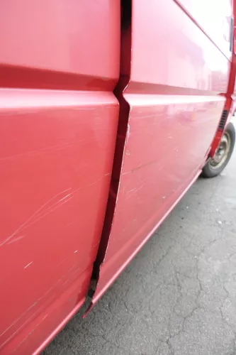 VW T4 Transporter Tür rechts Schiebetür rot Transporter (165416)
