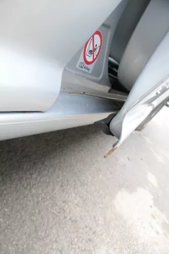 VW Golf 4 Bora Tür vorne rechts Beifahrertür 4/5-Türer+Kombi Variant LB7Z silber (165575)