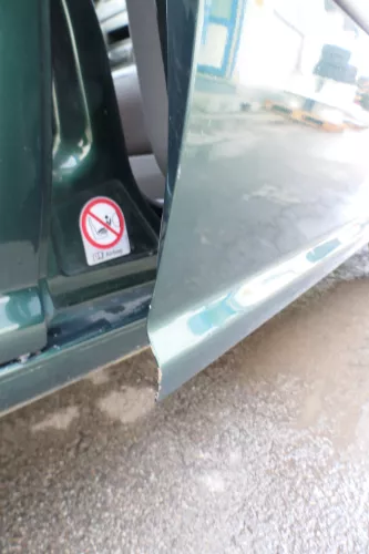 VW Golf 4 Bora Tür vorne rechts Beifahrertür 4/5-Türer+Kombi Variant grün LC6M (165599)