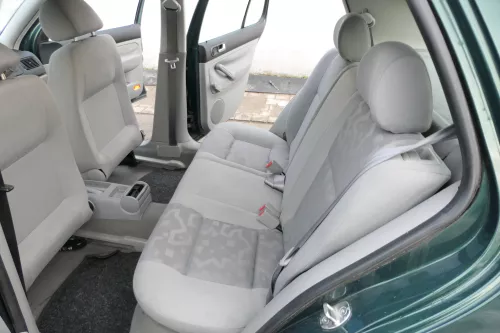 Golf 4 Limousine Sitz Rückbank Rücksitzbank Sitzfläche Sitze grau (165613)