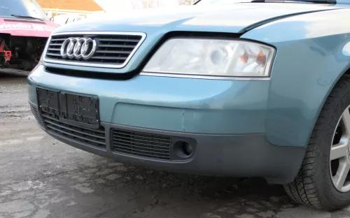 Audi A6 4B Frontstoßstange Stoßstange vorn vorne Stoßfänger grün blau LX6V jaspi (165665)