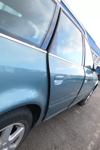 Audi A6 4B C5 Tür Türblatt hinten rechts grün blau LX6V jaspisgrün (165668)