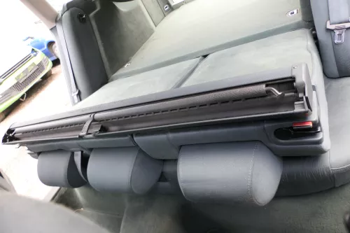 Audi A6 4B Avan Kombi Variant Hundegitter Gitter Trennetz Hundenetz grün lagos