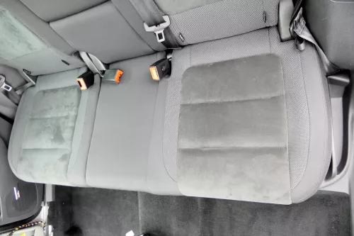 Tiguan 5N Sitz Sitze hinten Rückbank Rücksitzbank 3 Punkt Gurt Lehne alcantara (165950)