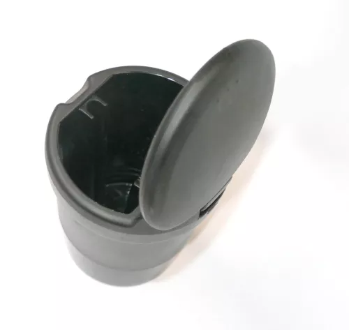 Mazda 2 5 Aschenbecher Becher (165998)