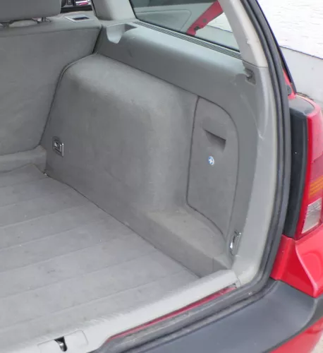 VW Golf 4 Variant Abdeckung Verkleidung Kofferraum hinten rechts 1J9867424T grau