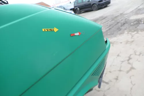 VW T4 kurze Version Kotflügel vorne rechts grün Polizei (166170)