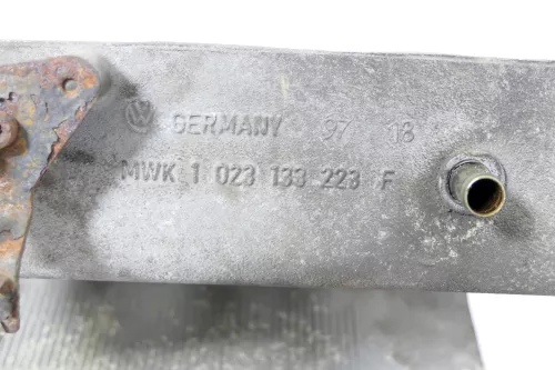 VW T4 Krümmer Ansaugkrümmer Ansaugbrücke Benziner 023133201F 2,5 AET (166268)