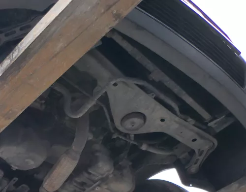 VW Polo Kombi Caddy 6K Querrohr Querträger Halter Motor 6K0199200D Motorträger