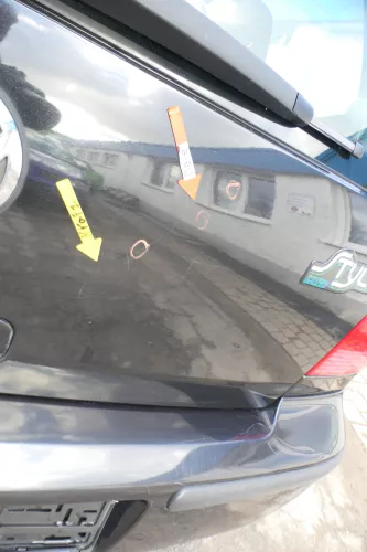 Polo 6N2 Heckklappe Klappe hinten Kofferraumklappe schwarz LC9Z Scheibe (166334)