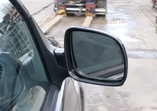 VW Polo 6N2 manueller Spiegel Außenspiegel rechts außen schwarz LC9Z (166337)