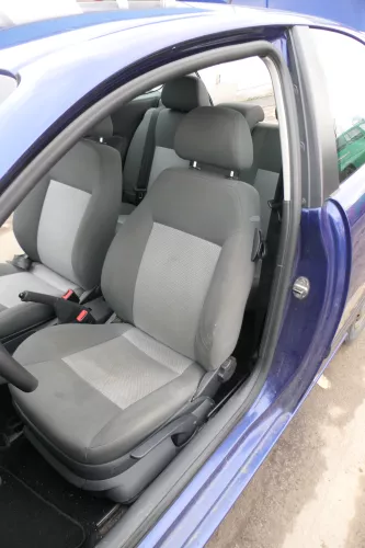 Seat Ibiza 6L Türdichtung Dichtung Tür vorne links Fahrertür 2/3-Türer