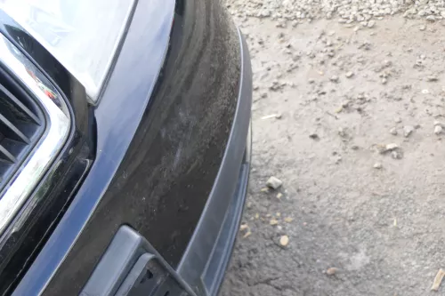 Skoda Fabia 6Y Stoßstange Stoßfänger vorne schwarz LF9R 2000-2004 (166382)