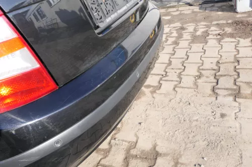 Skoda Fabia 6Y Schrägheck Stoßstange hinten Heckstoßstange schwarz LF9R PDC (166391)