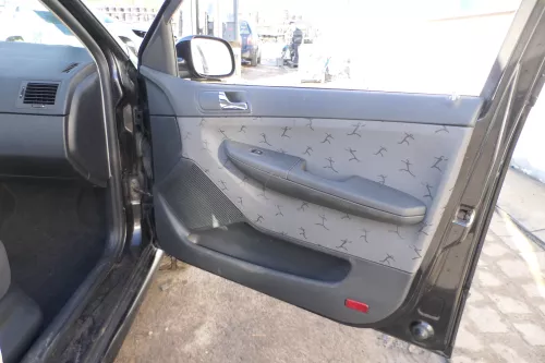 4 x Skoda Fabia 6Y Stufenheck Türverkleidung Verkleidung Tür vorn vorne links re (166394)