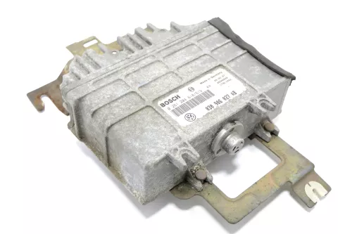 VW Polo 6N Steuergerät 1,4 60PS 44kw AKV Automatik Motor 030906027AB Benziner