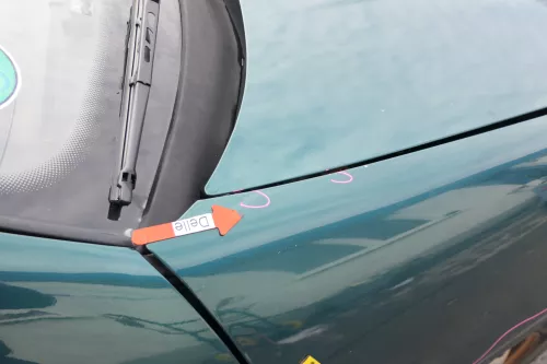 VW Polo 6N 6N1 Kotflügel vorne rechts grün LC6P - Mängel - Delle - Rost !!! (166611)