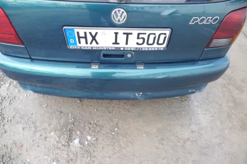 Polo 6N Stoßstange hinten NUR Oberteil der 2-geteilte Heckstoßstange grün LC6P (166616)
