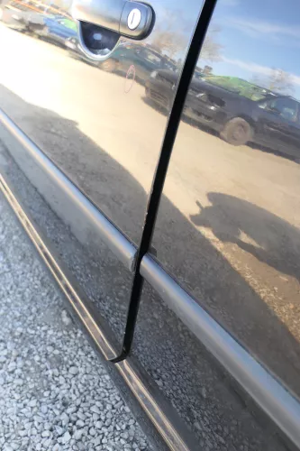 VW Golf 4 Tür vorne links Fahrertür 2/3-Türer schwarz LC9Z ohneAnbauteile (166624)