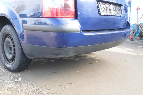 VW Passat 3BG Kombi Variant Stoßstange hinten Heckstoßstange blau LA5E (166647)