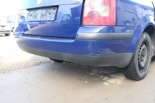 VW Passat 3BG Kombi Variant Stoßstange hinten Heckstoßstange blau LA5E (166647)