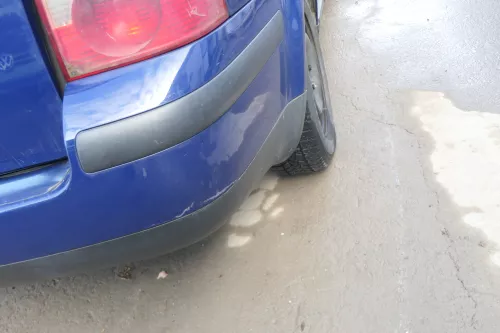 VW Passat 3BG Kombi Variant Stoßstange hinten Heckstoßstange blau LA5E (166647)