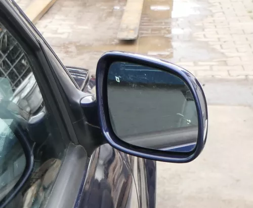 Skoda Octavia 1U elektrisch Spiegel Außenspiegel rechts blau LF5U 9460 Glas