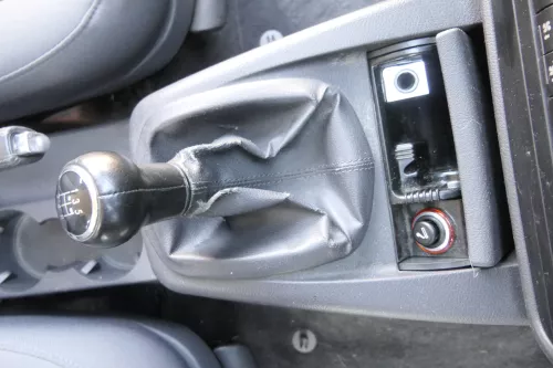 VW Passat 3B 3BG Schaltknauf Schaltsack Schaltung Schaltknüppel 5-Gang Leder (166735)