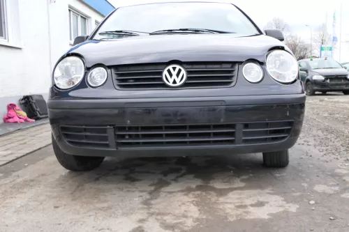 VW Polo 9N Stoßstange Frontstoßstange vorne schwarz LC9Z