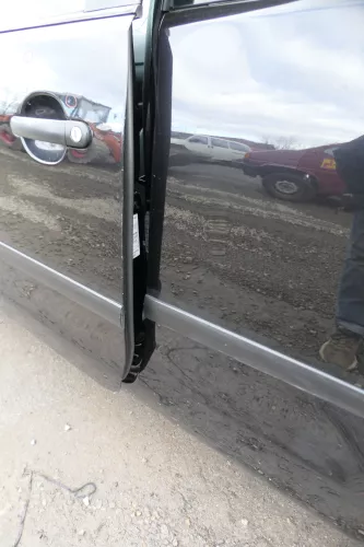 VW Polo 9N 9N3 Tür vorne links Fahrertür 2/3-Türer schwarz LC9Z ohneAnbautei (166864)