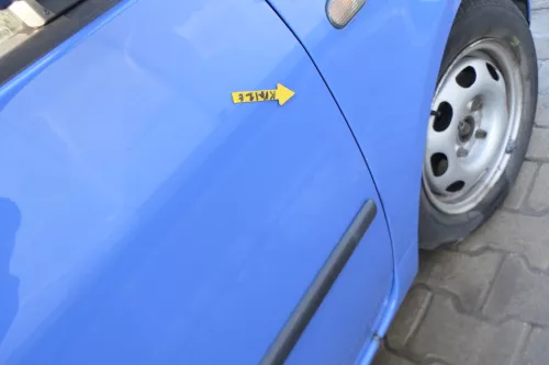 VW Lupo Seat Arosa Tür vorne rechts Beifahrertür blau LR5A (mechanischerFenst (166885)