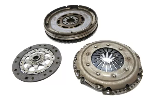 Audi A4 B5 Schwungrad Schwungscheibe Druckplatte AHL ADP 1,6l 74kw Kupplung