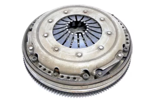 Audi A4 B5 Schwungrad Schwungscheibe Druckplatte AHL ADP 1,6l 74kw Kupplung (166915)