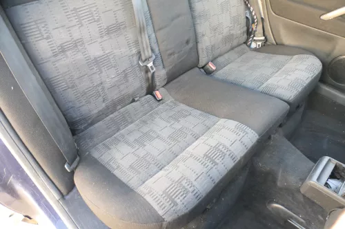 VW Passat 3B 3BG Kombi Variant Sitz Rückbank Rücksitzbank 3 Punkt Gurt Sport (166950)