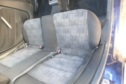 VW Passat 3B 3BG Kombi Variant Sitz Rückbank Rücksitzbank 3 Punkt Gurt Sport (166950)