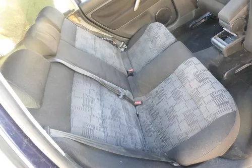 VW Passat 3B 3BG Kombi Variant Sitz Rückbank Rücksitzbank 3 Punkt Gurt Sport (166950)