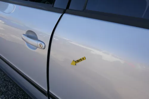 VW Passat 3B 3BG Limousine Tür hinten links silber grau LB7Z satinsilber (166972)