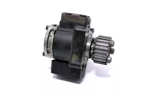 VW Touran Caddy Hochdruckpumpe 03L130755E /AH 1,6 TDI CAYC CAYB CAY (166979)