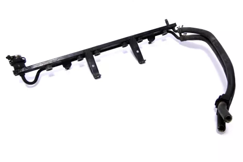 VW Passat 3B Audi A4 A6 EinspritzleisteLeiste 2,8 V6 021906031a 0280150953